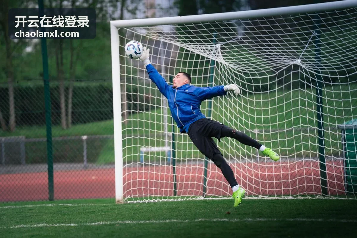世界杯2021中国队冲击卡塔尔之路：从40强赛到12强赛的起伏与反思